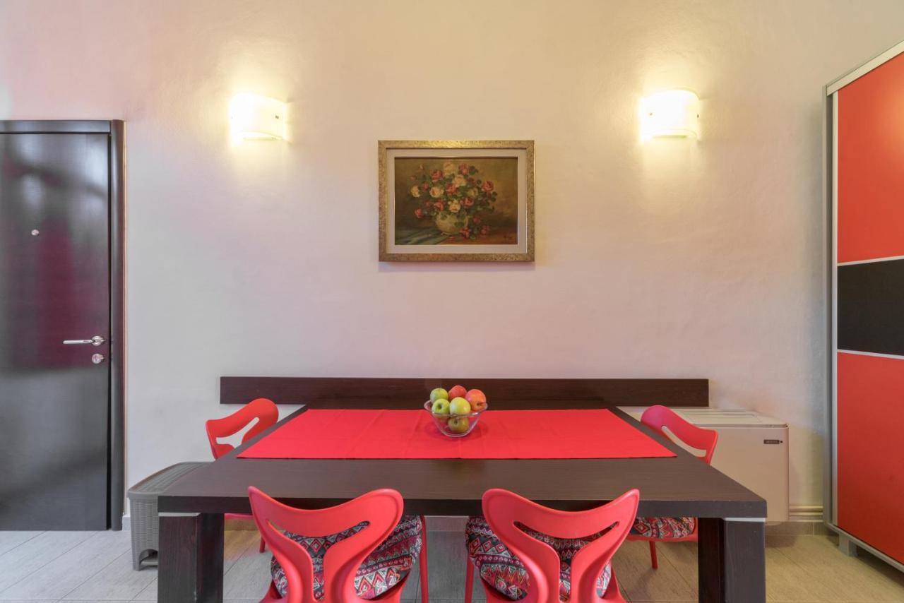 R Club Apartments Old Town บุดวา ภายนอก รูปภาพ